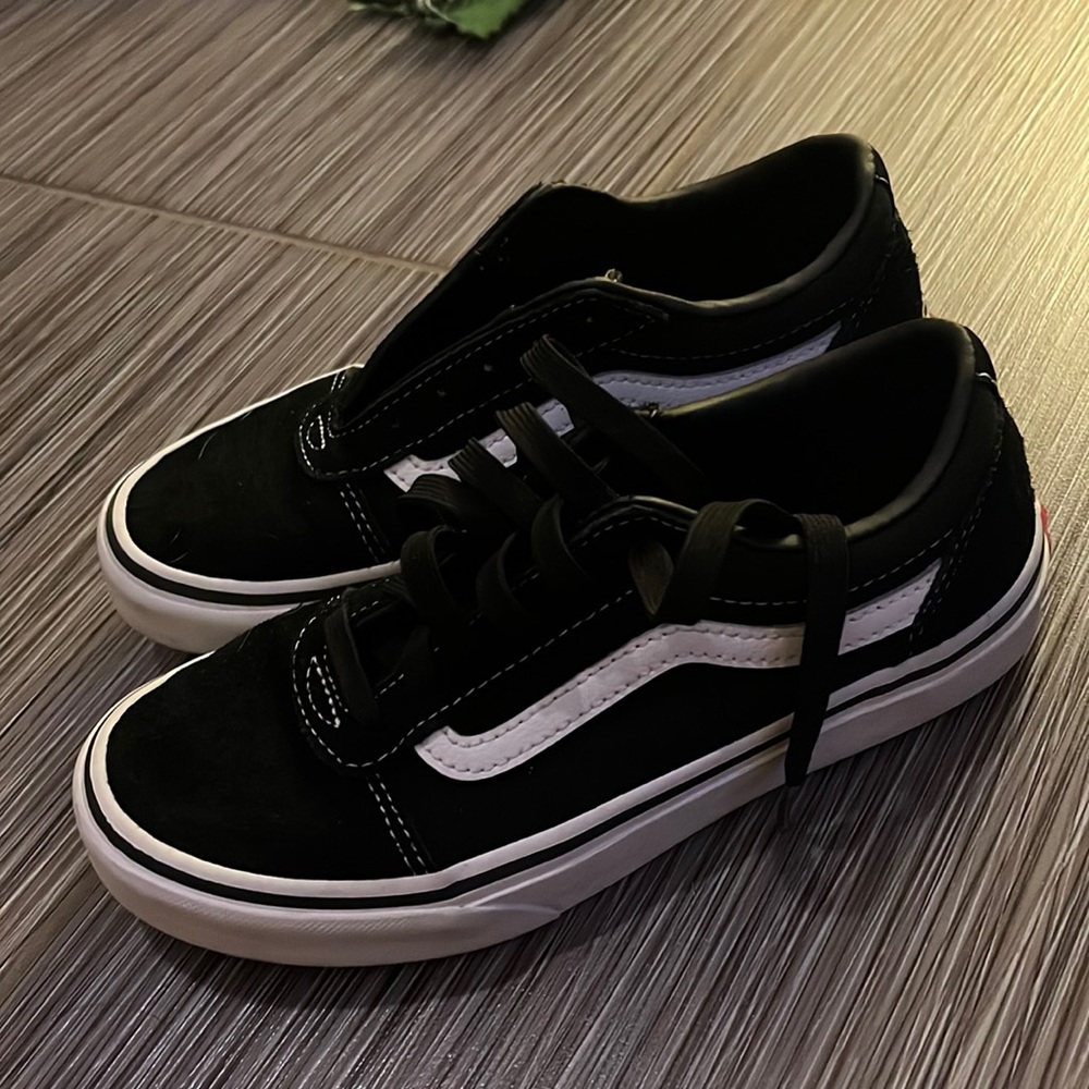 Kids. Vans